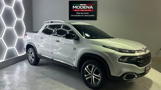 FIAT TORO 2.0 16V TURBO DIESEL VOLCANO 4WD AT9 FIAT TORO 2.0 16V TURBO DIESEL VOLCANO 4WD AT9